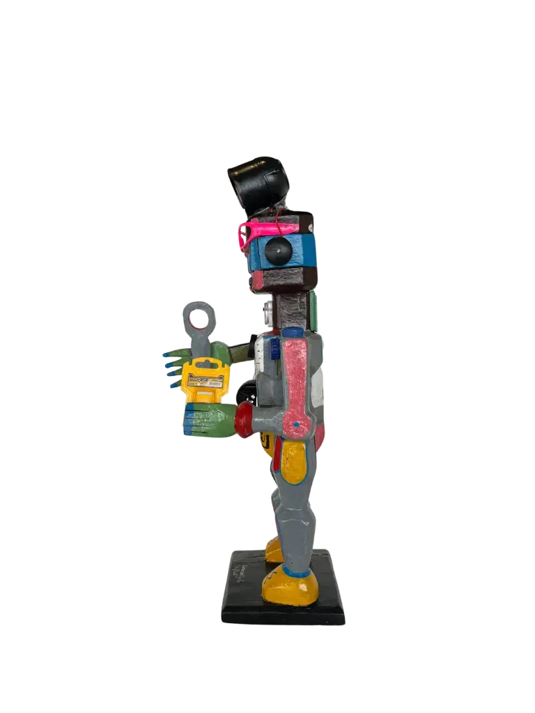 DECA-001c, Softel, Demba Camara, 2024, Mixed media, 67x28,5x20cm.webp